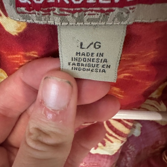 Red and Yellow Floral Hawaiian Shirt - Picture 4 of 4